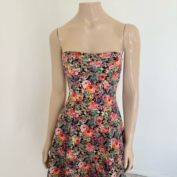 Beautiful summer spring dress size S used - Picture 4 of 5